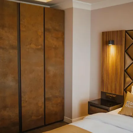 Quala Hotels & Lounge-2