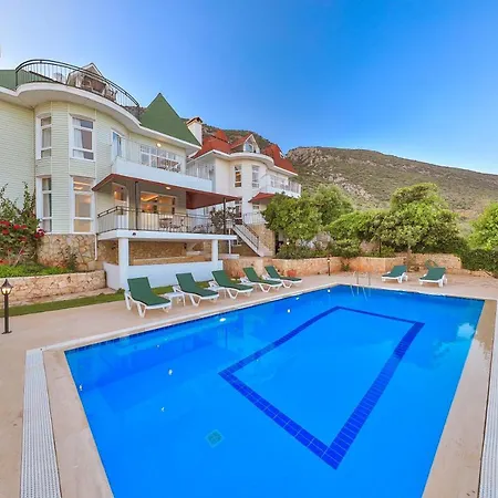 3 House Apart-2