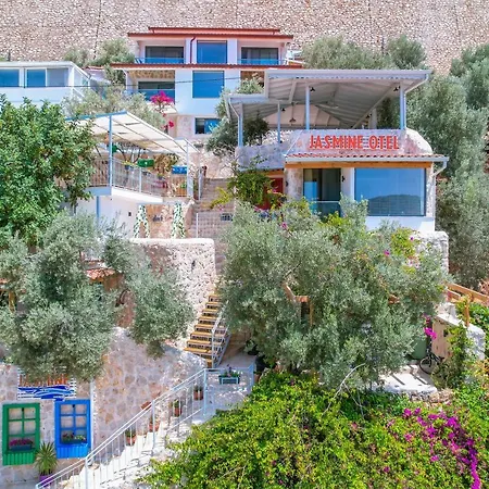 Jasmine Otel-3