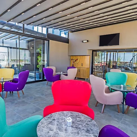 Alesha Suite Otel-3