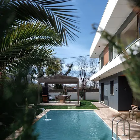 Lulus Villas-2