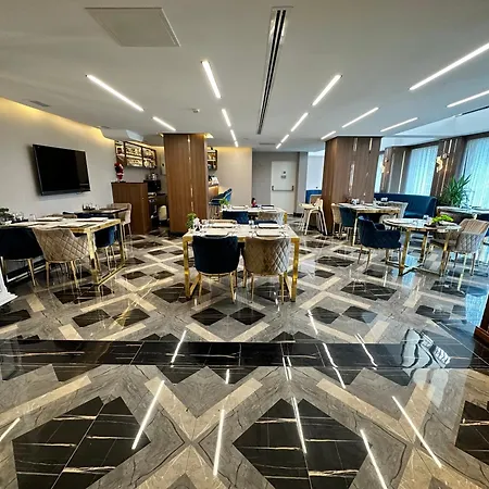 Trademark By Wyndham Operla Airport Hotels Arnavutkoey-2