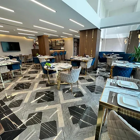 Trademark By Wyndham Operla Airport Hotels Arnavutkoey-3