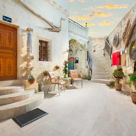 Romantic Cave Hotel-2