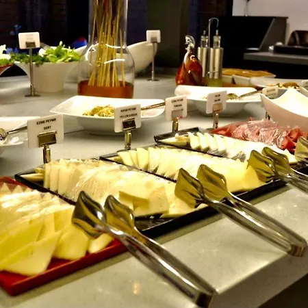 Emens Hotel-2