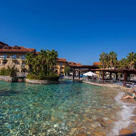 Club Grand Aqua-3