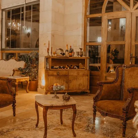 Serenus Cave Suites-3