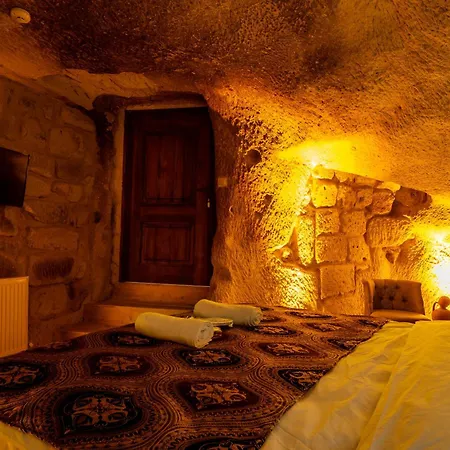 Cappadocia Snora Cave-2