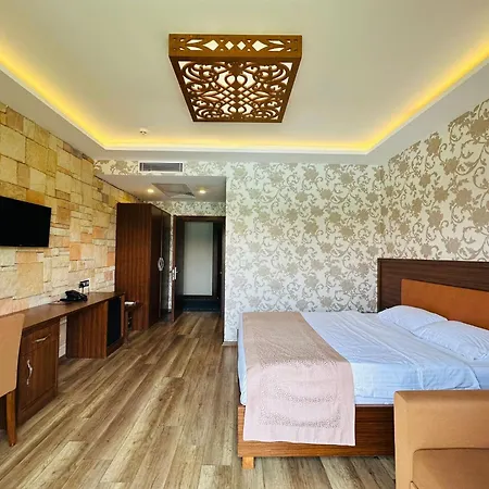 My Green Otel-2