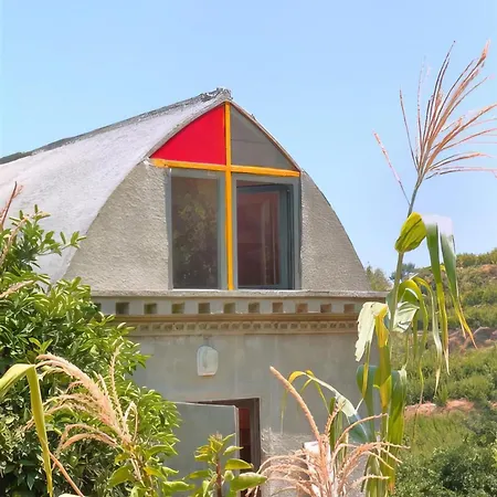 Heredot'S House-2