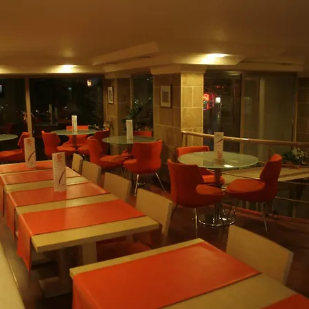 Anzac Hotel-2