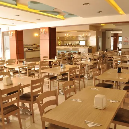 Grand Anzac Hotel-3