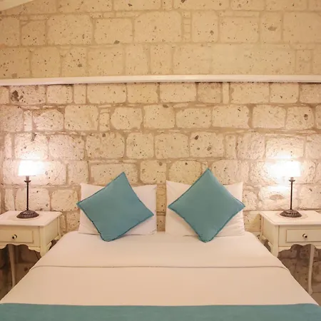 Alaçatı Kiyikiyi Butik Otel-3