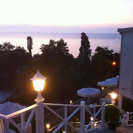 Bab-I Zer Hotel-2