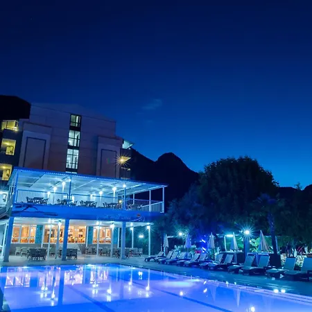 Grand Hotel Derin-3