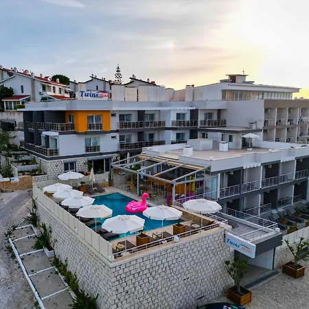 Twins Hotel Çeşme-3