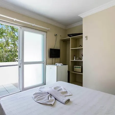Laguna Otel Pansiyon-3