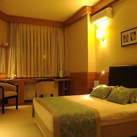 Hotel Basri-3