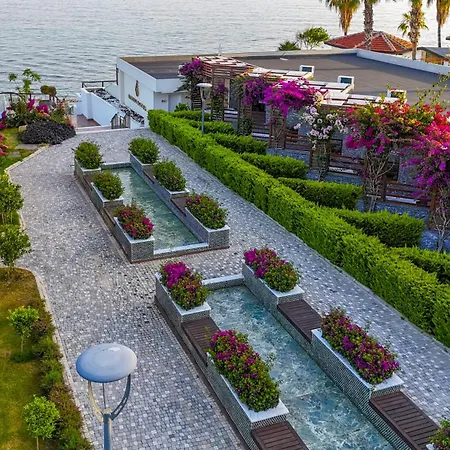 Feniks Priority Hotel-2