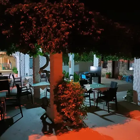 Kalipso Motel-2