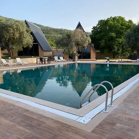 Çırağan Deluxe Botanik Park Bungolov Evleri-2