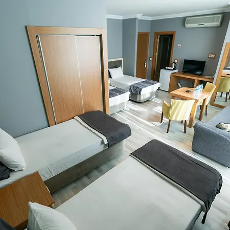 Emsa Palace Hotel-3
