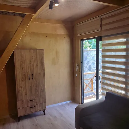 Farmside Otel-3