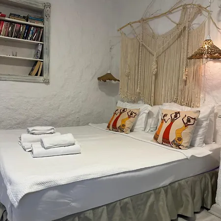 Bedroom Hotel Alaçatı-2