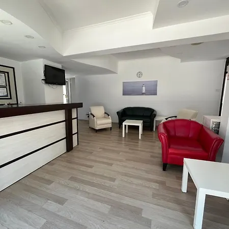 Hotel Status-2