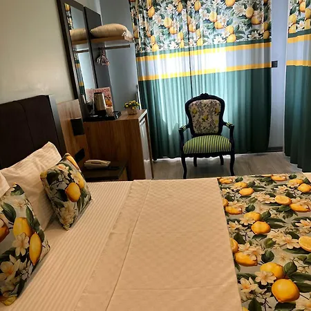 Roy Otel Akçay-2