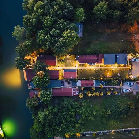 Antik River House-3