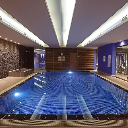 Wes Hotel-2