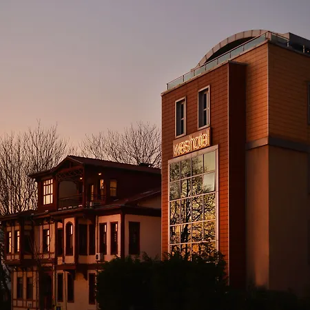 Wes Hotel-3