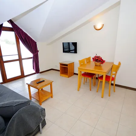Fora Apart Hotel-3
