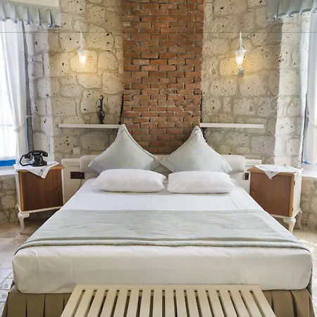 Alacati Degirmen Hotel-3
