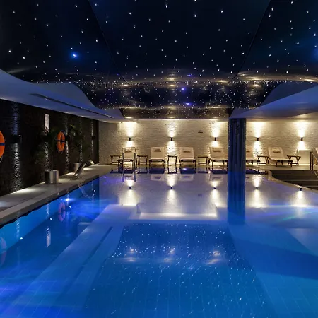 Ramada Plaza By Wyndham Izmit-2