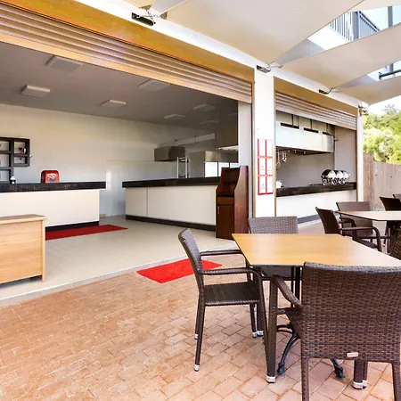 Ramada Resort By Wyndham Akbuk-2