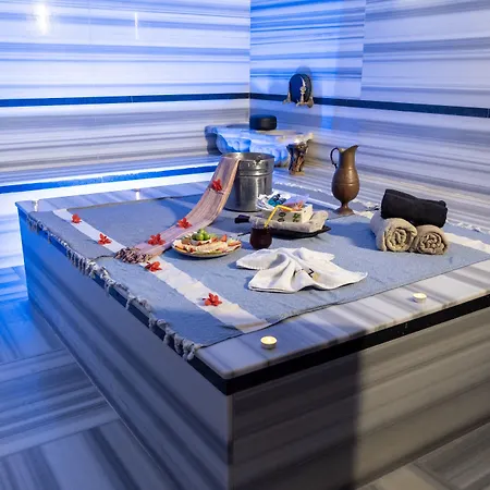 Lavin Hotel & Spa-2