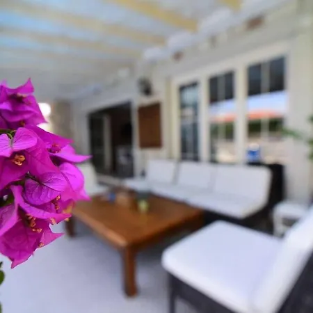 My Adress Alaçatı Butik Otel-2