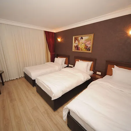Golden Lake Hotel-2