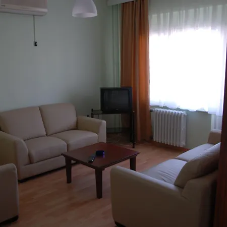 Vip Apart Hotel-3