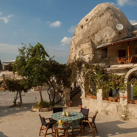 Garden Cave Hotel-2