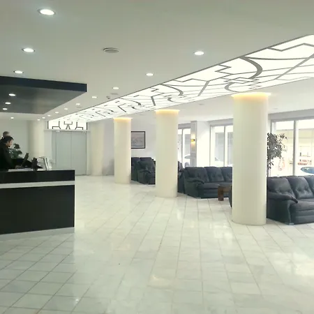 Hotel Ismira-3