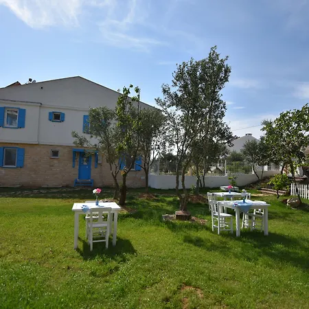 Garden Ada Hotel-2
