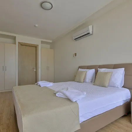 Delmar Suites & Residence-2