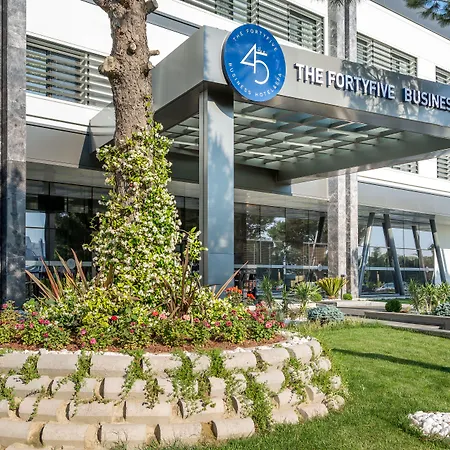 The Fortyfive Business Hotel & Spa-2