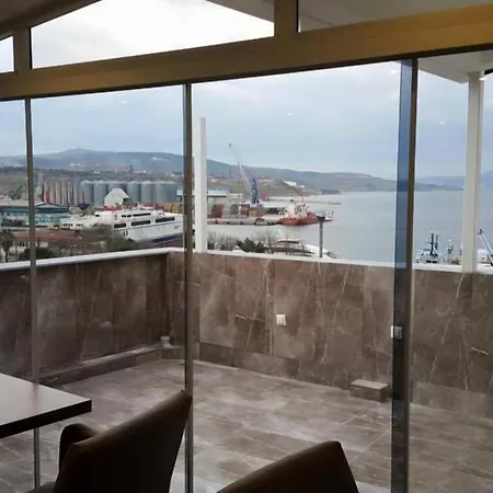 Vera Hotel-3