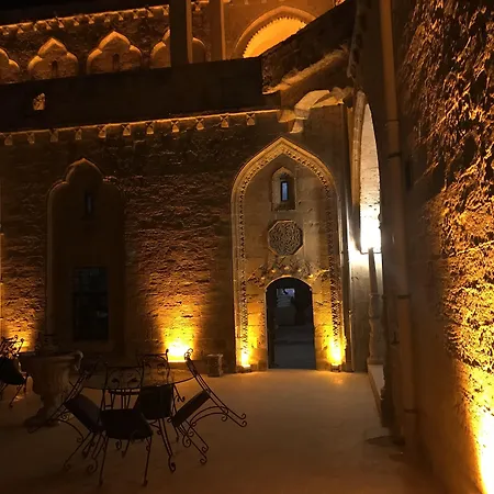Kasr-I Abbas Hotel-3