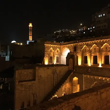 Kasr-I Abbas Hotel-2