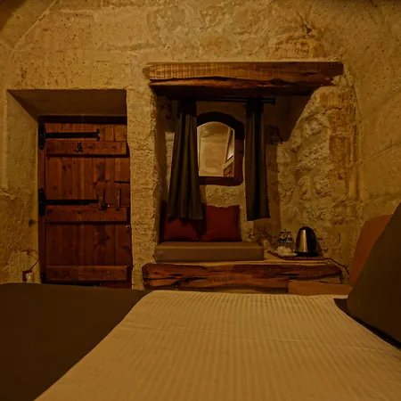 Apex Cave Hotel-3